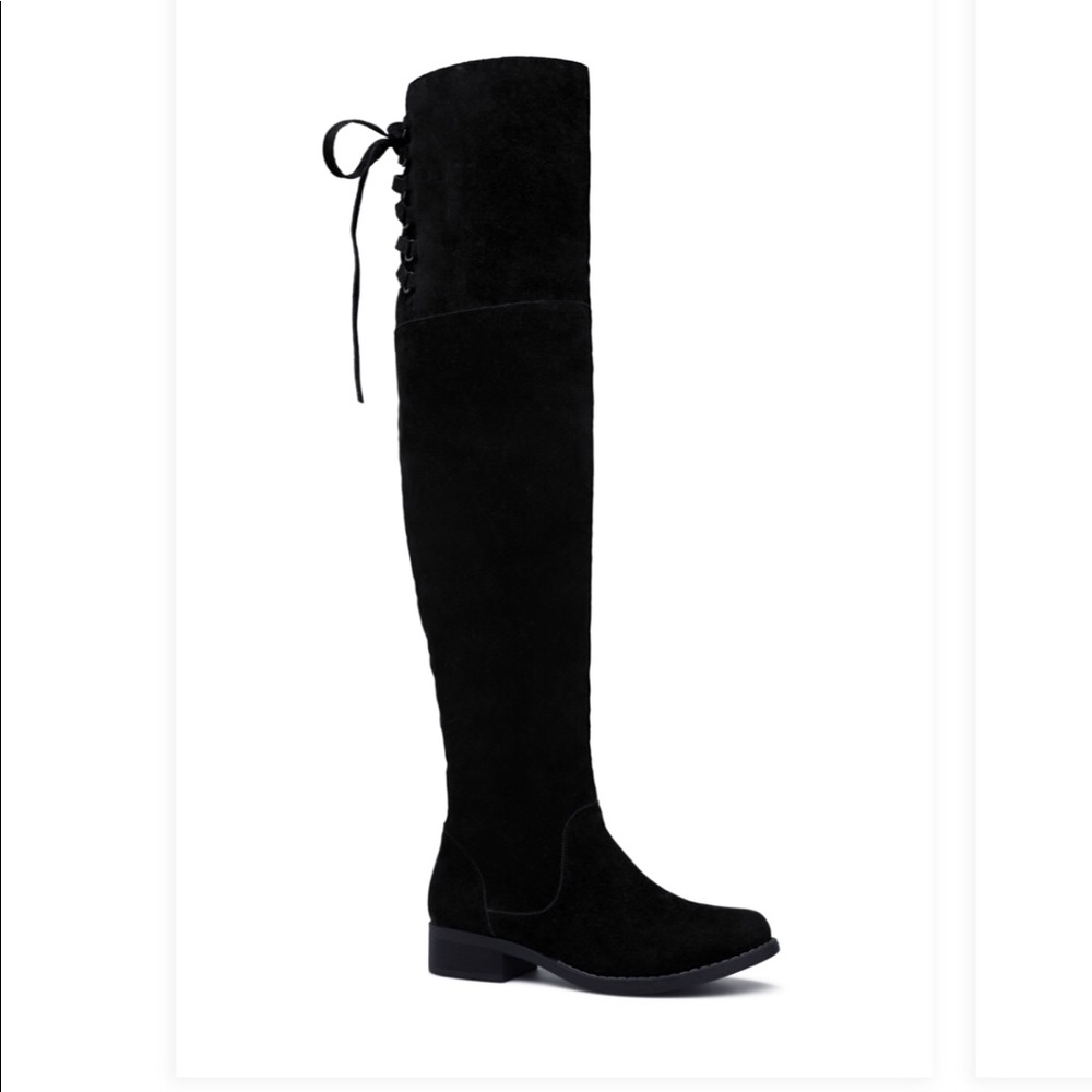 Black lace up boots